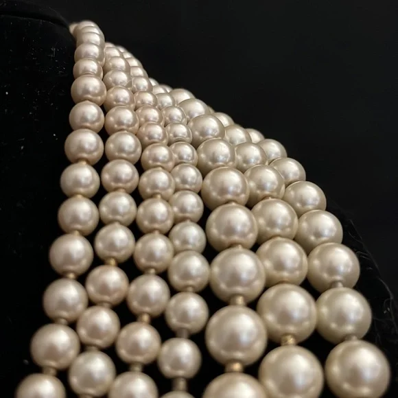 Vintage 7 strand faux Pearl necklace - Picture 4 of 4